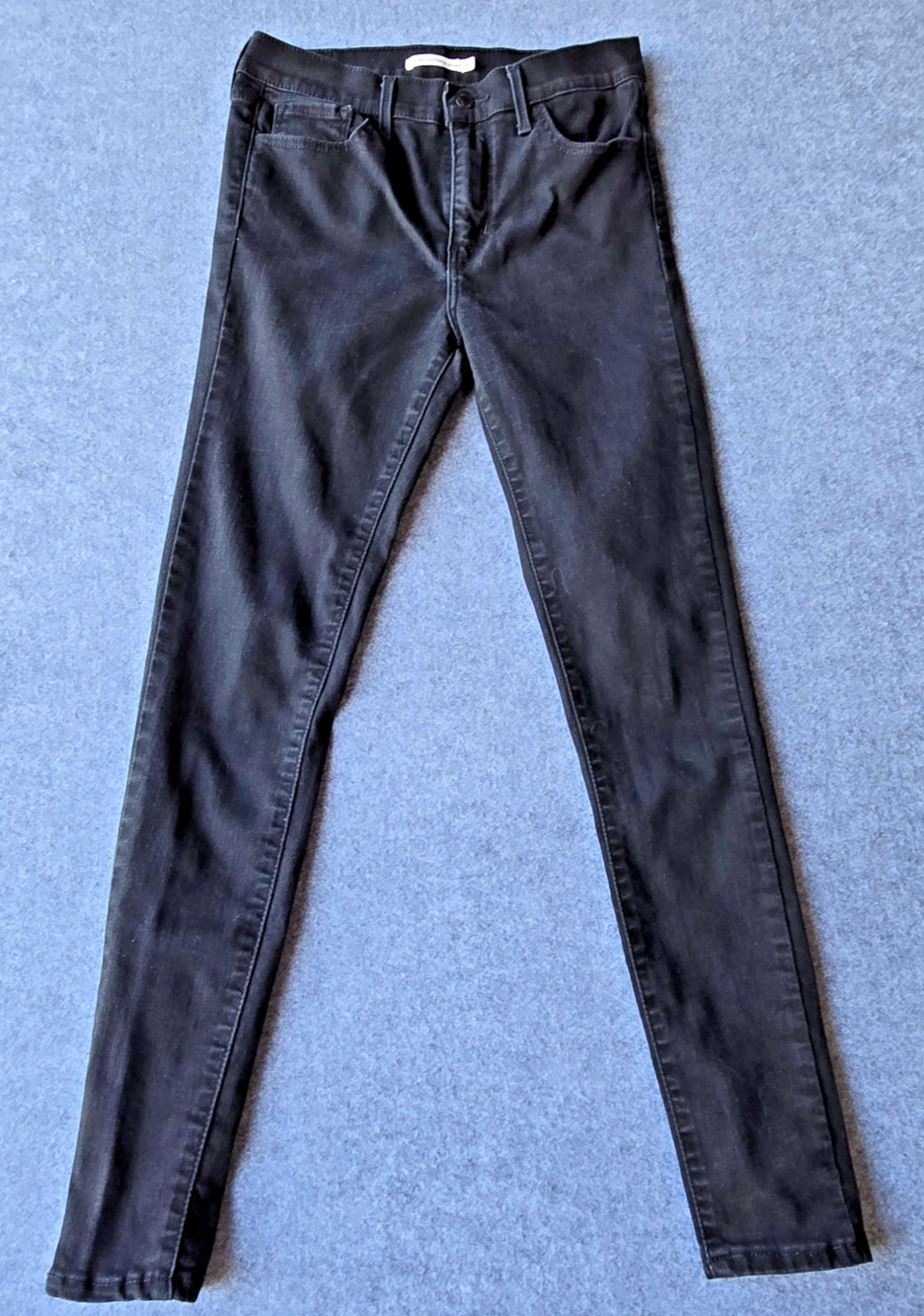 Levi's Women's Jeans 720 High-Rise Super Skinny Black Size 28 (27x28)